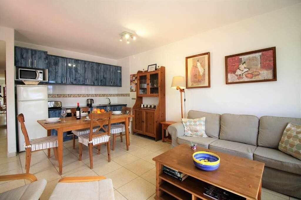 Casa Barbara En Playa Bastian Apartment Costa Teguise Exterior photo